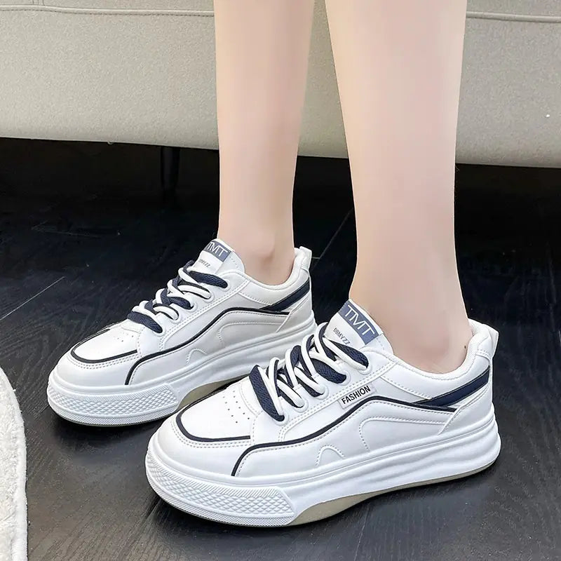 Casual Thick-Soled White Muffin Sneakers for Women - Everlynk